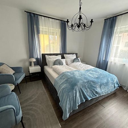 Mintara Apartment Charme Der Stadt Parkplatz Netflix Und Sky Lichtenfels  Bagian luar foto